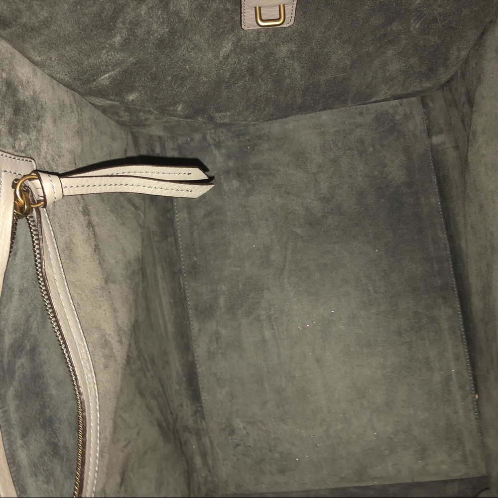 Large pearl gray leather CELINE Phantom - Picture 7 of 8